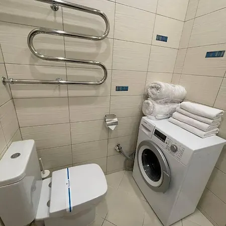 Roomer 11 Apartment *