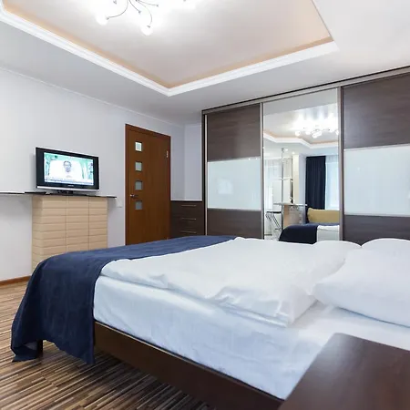Apartment Roomer 11 *